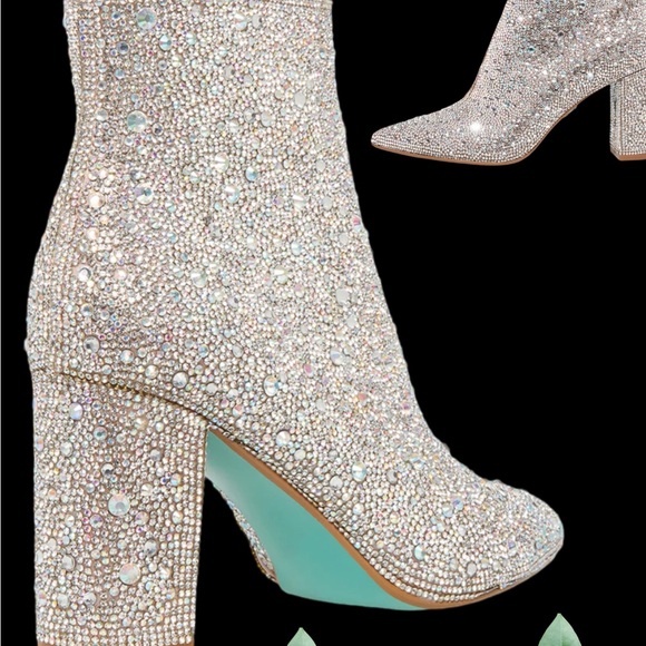 SIZE 11 Betsey Johnson Sparkling Silver Ankle Boots - Picture 2 of 4